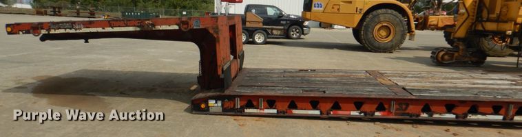 image for item DL0140 1995 Trail King TK70MG-482  lowboy equipment trailer