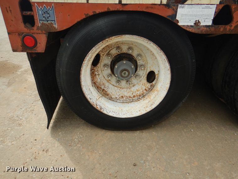 image for item DL0140 1995 Trail King TK70MG-482  lowboy equipment trailer