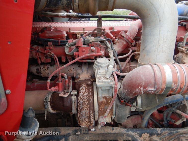 image for item DL0548 2013 Kenworth T800  semi truck