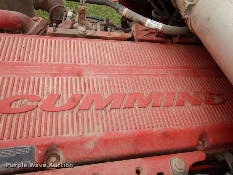 image for item DL0548 2013 Kenworth T800  semi truck