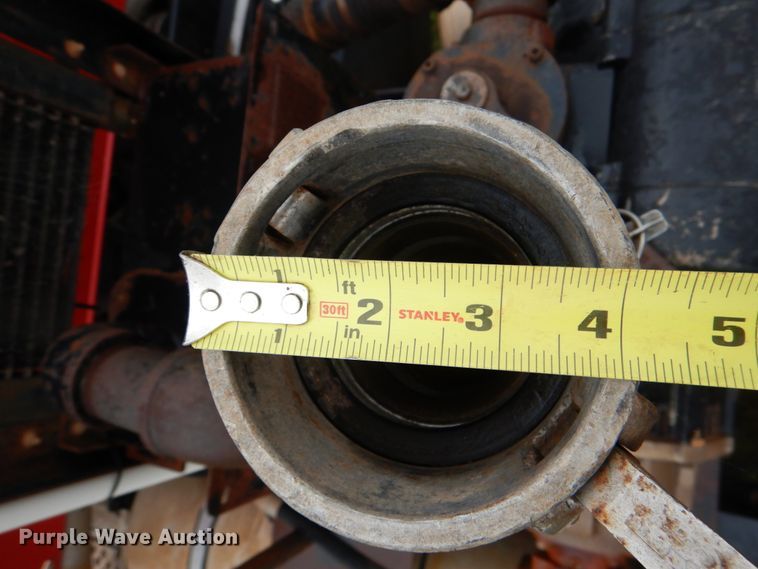 image for item DL0548 2013 Kenworth T800  semi truck