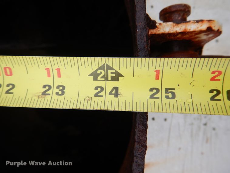 image for item DL0549 2007 Menard  vacuum trailer