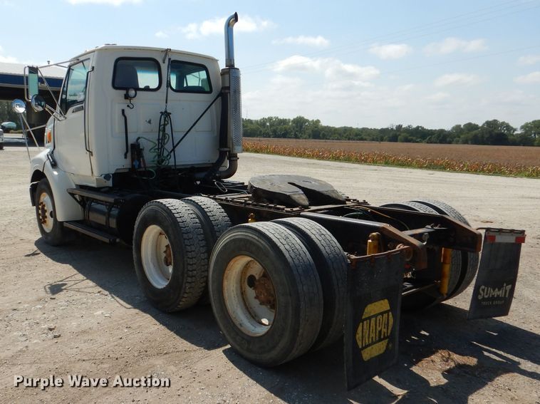 image for item DL3113 1998 Ford Aeromax  semi truck