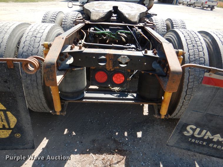 image for item DL3113 1998 Ford Aeromax  semi truck