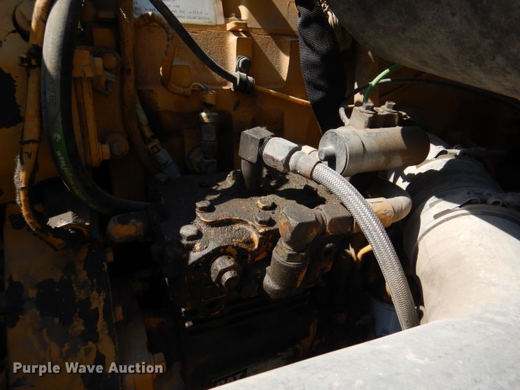 image for item DL3113 1998 Ford Aeromax  semi truck