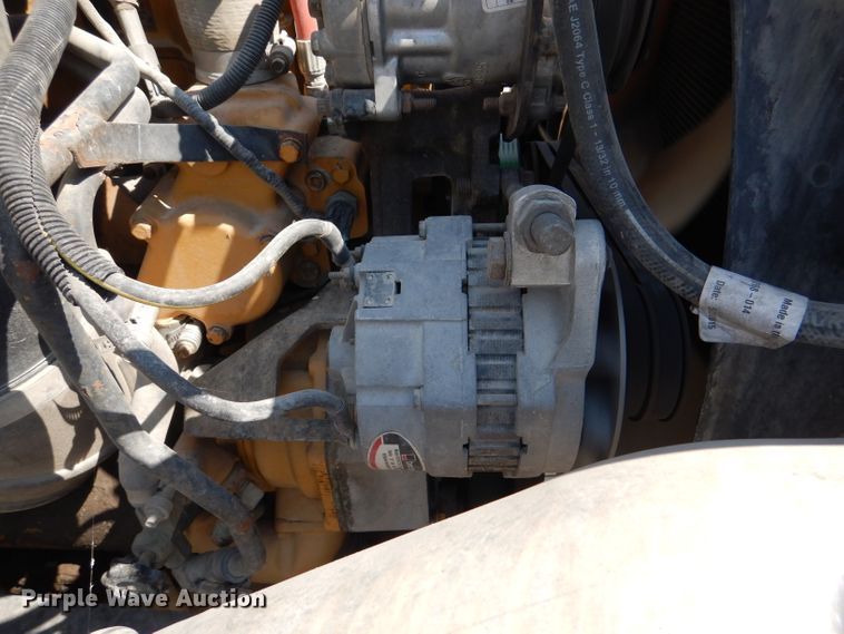 image for item DL3113 1998 Ford Aeromax  semi truck