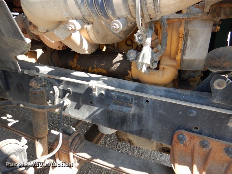 image for item DL3113 1998 Ford Aeromax  semi truck