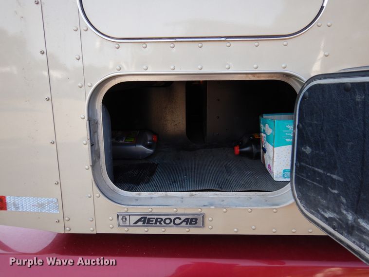 image for item DM5078 2014 Kenworth T660  semi truck