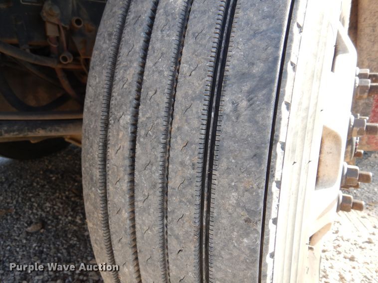 image for item DM5078 2014 Kenworth T660  semi truck