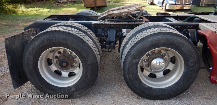 image for item DM5078 2014 Kenworth T660  semi truck