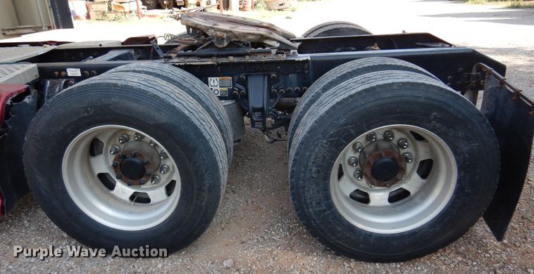 image for item DM5078 2014 Kenworth T660  semi truck