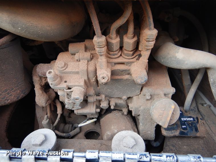 image for item DM5079 2015 Peterbilt 579  semi truck