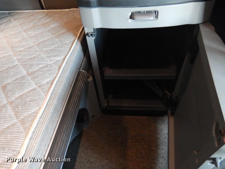 image for item DM5079 2015 Peterbilt 579  semi truck