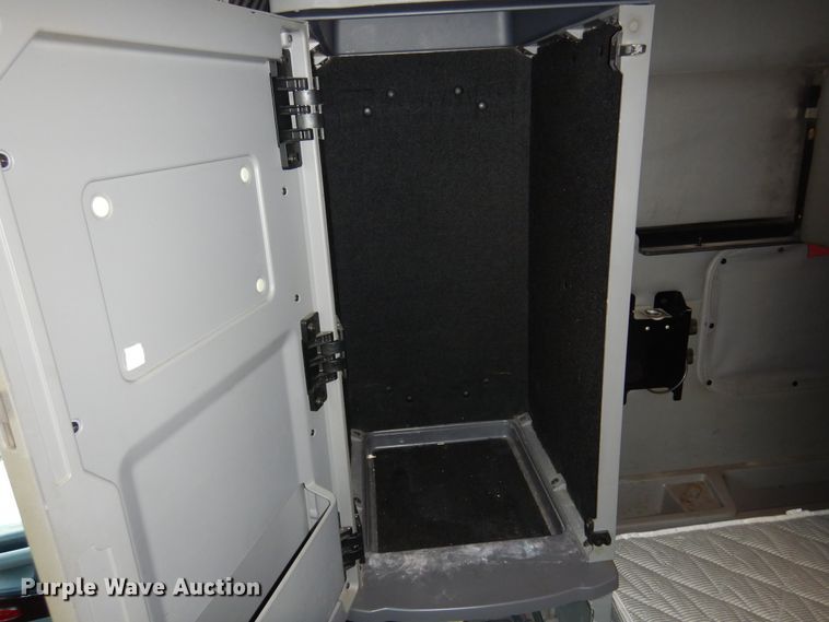 image for item DM5079 2015 Peterbilt 579  semi truck