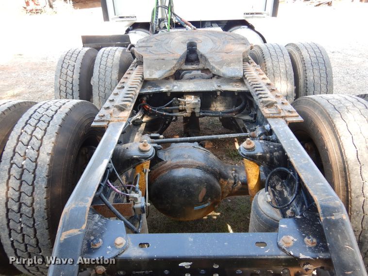 image for item DM5080 2012 Kenworth T660  semi truck