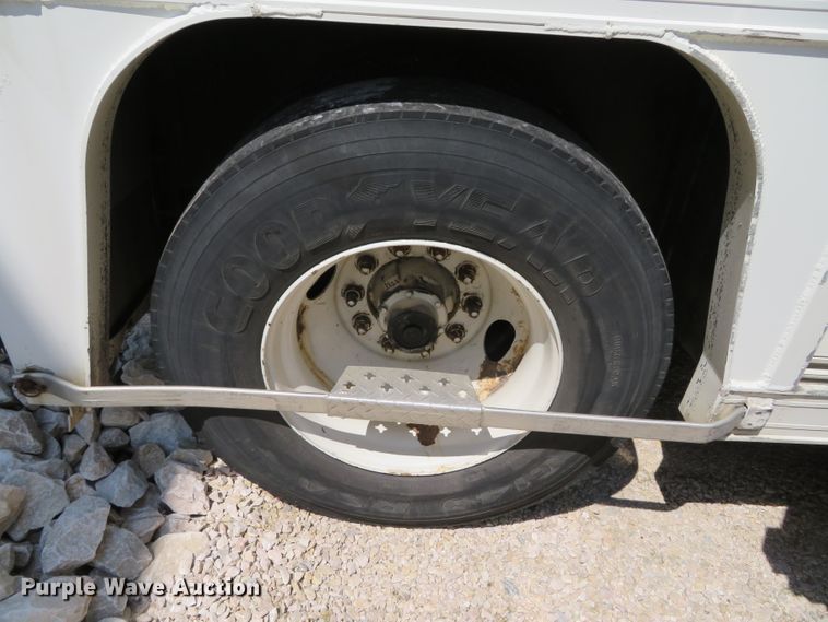 image for item DN5938 1994 Mickey AT/A  delivery trailer