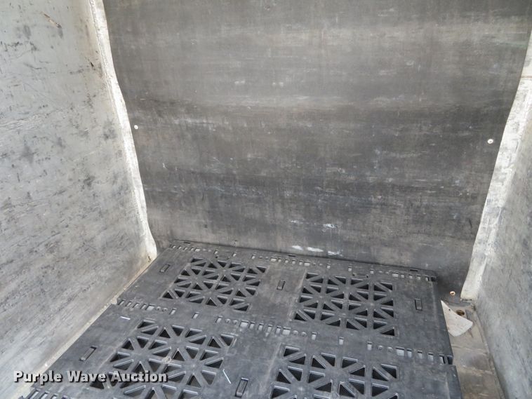 image for item DN5938 1994 Mickey AT/A  delivery trailer