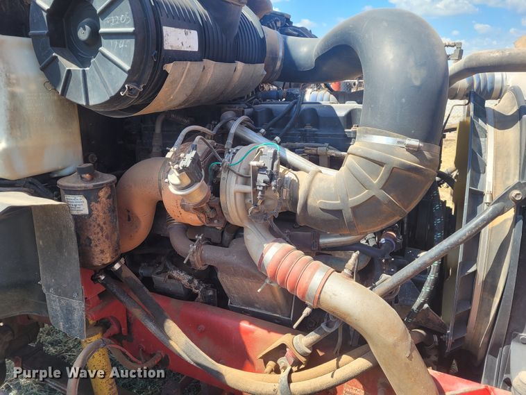 image for item FC9039 2004 Mack CX613 Vision  semi truck