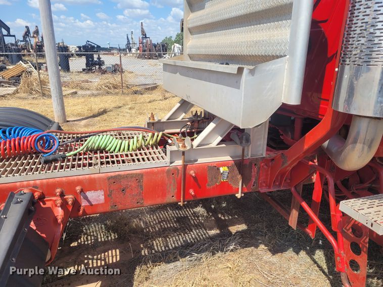 image for item FC9039 2004 Mack CX613 Vision  semi truck