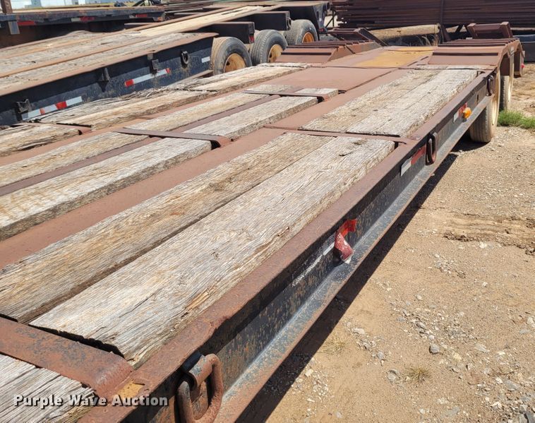 image for item FC9040 1975 Hyster  equipment trailer