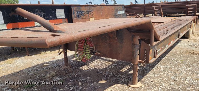 image for item FC9041 1966 Hyster  equipment trailer