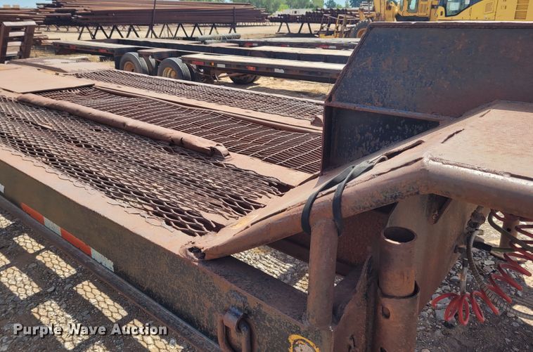 image for item FC9041 1966 Hyster  equipment trailer