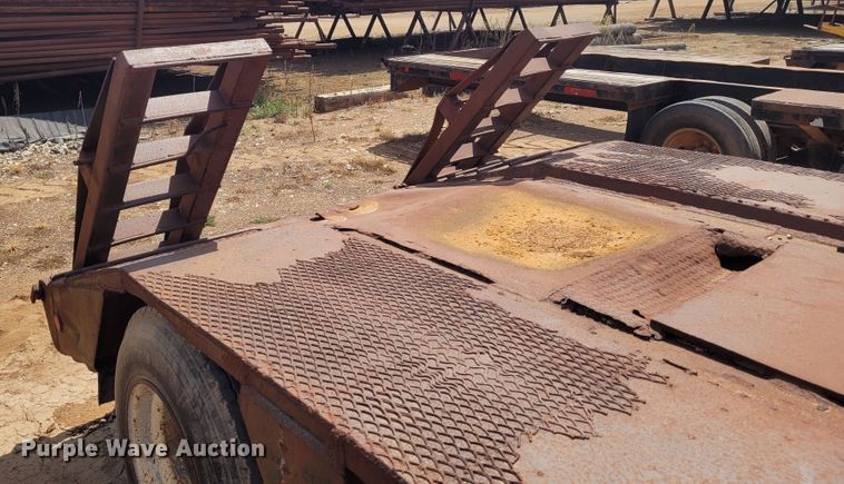 image for item FC9041 1966 Hyster  equipment trailer