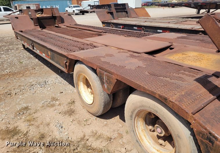 image for item FC9041 1966 Hyster  equipment trailer