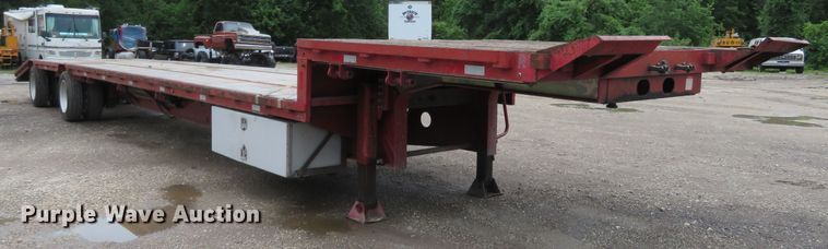 image for item FP9326 2004 Doonan 482DB14M  drop deck equipment trailer