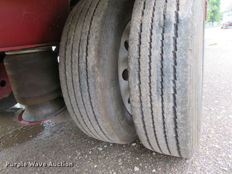 image for item FP9326 2004 Doonan 482DB14M  drop deck equipment trailer