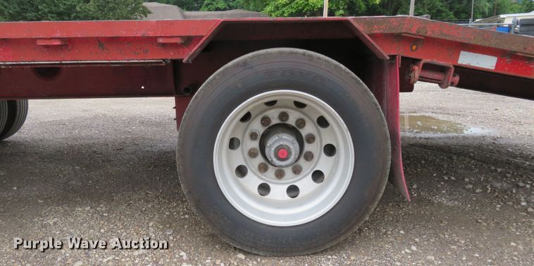 image for item FP9326 2004 Doonan 482DB14M  drop deck equipment trailer