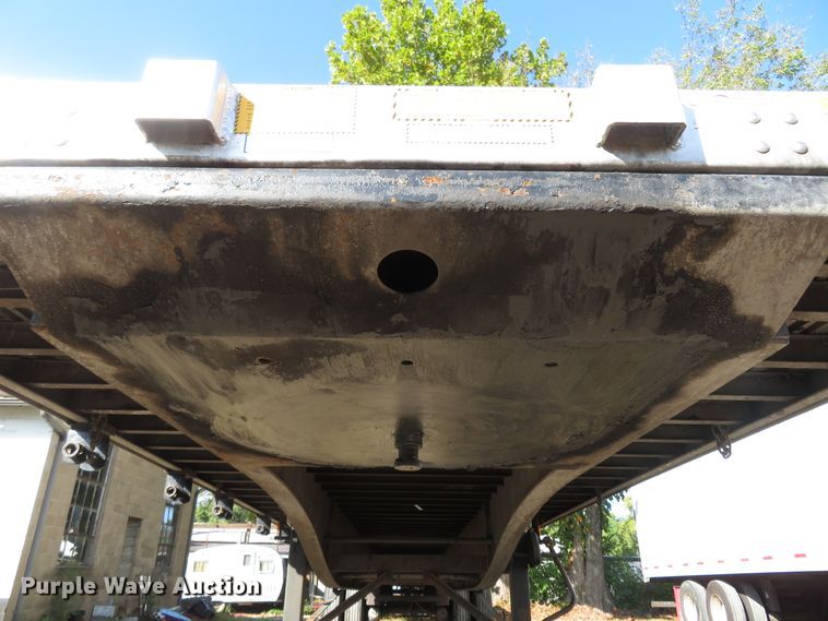 image for item FP9406 2004 Utility Trailer FS2CHA  flatbed trailer