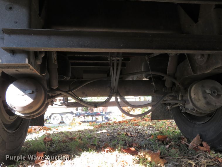 image for item FP9406 2004 Utility Trailer FS2CHA  flatbed trailer