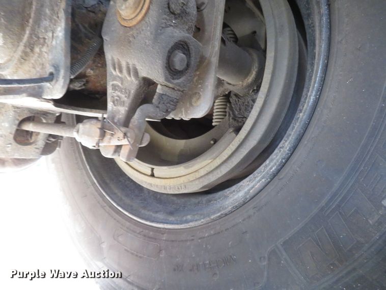 image for item FP9406 2004 Utility Trailer FS2CHA  flatbed trailer