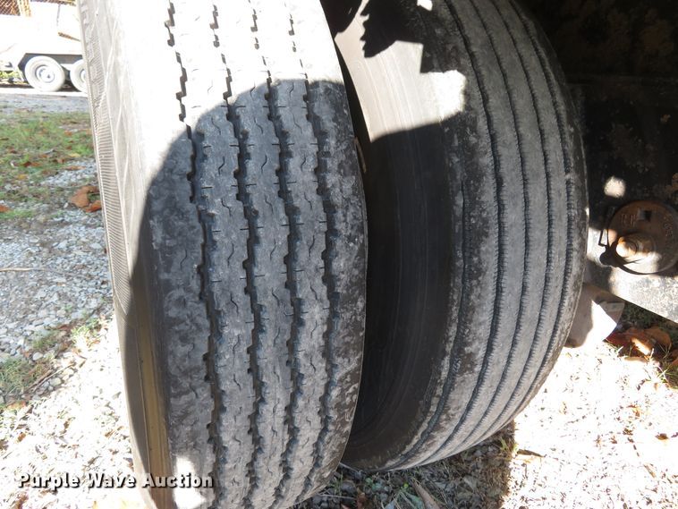 image for item FP9406 2004 Utility Trailer FS2CHA  flatbed trailer