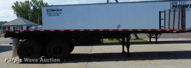 image for item FR9590 1975 KFMS  flatbed trailer