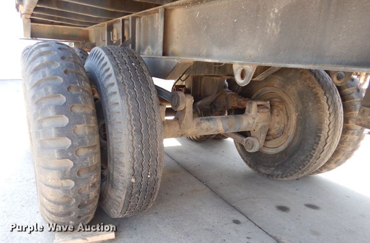 image for item FR9590 1975 KFMS  flatbed trailer