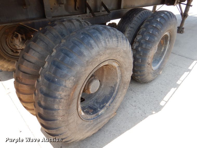 image for item FR9590 1975 KFMS  flatbed trailer