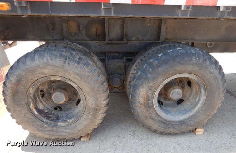 image for item FR9590 1975 KFMS  flatbed trailer