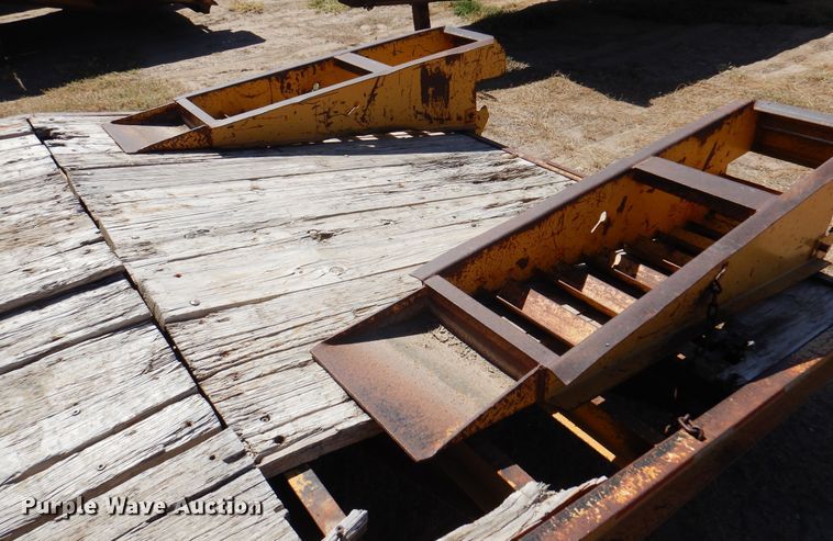 image for item GP9483 2006 Belshe  equipment trailer