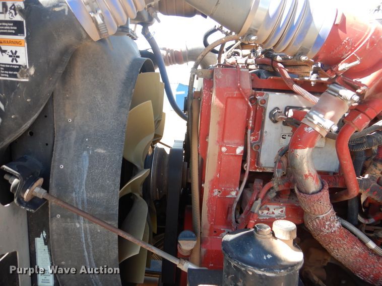 image for item HC9202 2004 Kenworth W900  semi truck