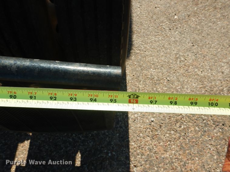 image for item HC9202 2004 Kenworth W900  semi truck