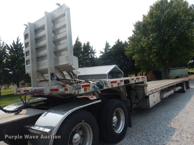 image for item HU9279 2013 Wilson AD 1080  drop deck trailer