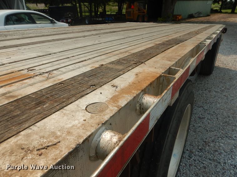 image for item HU9279 2013 Wilson AD 1080  drop deck trailer