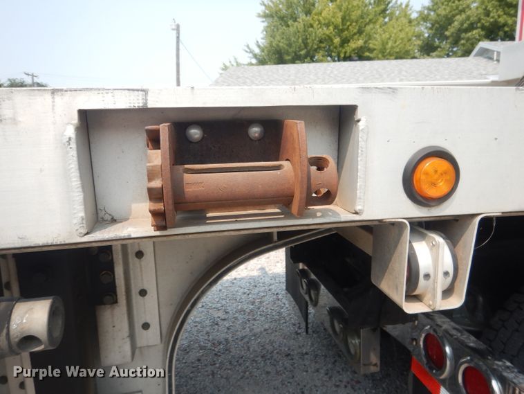 image for item HU9279 2013 Wilson AD 1080  drop deck trailer