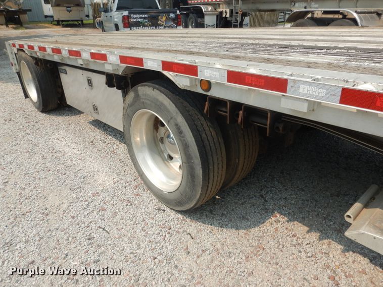 image for item HU9279 2013 Wilson AD 1080  drop deck trailer