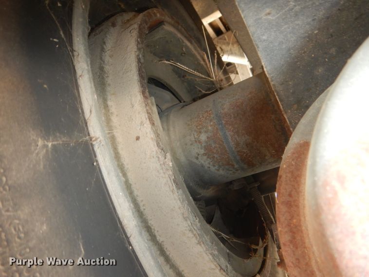 image for item HU9279 2013 Wilson AD 1080  drop deck trailer