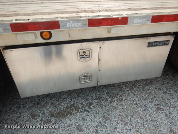 image for item HU9279 2013 Wilson AD 1080  drop deck trailer