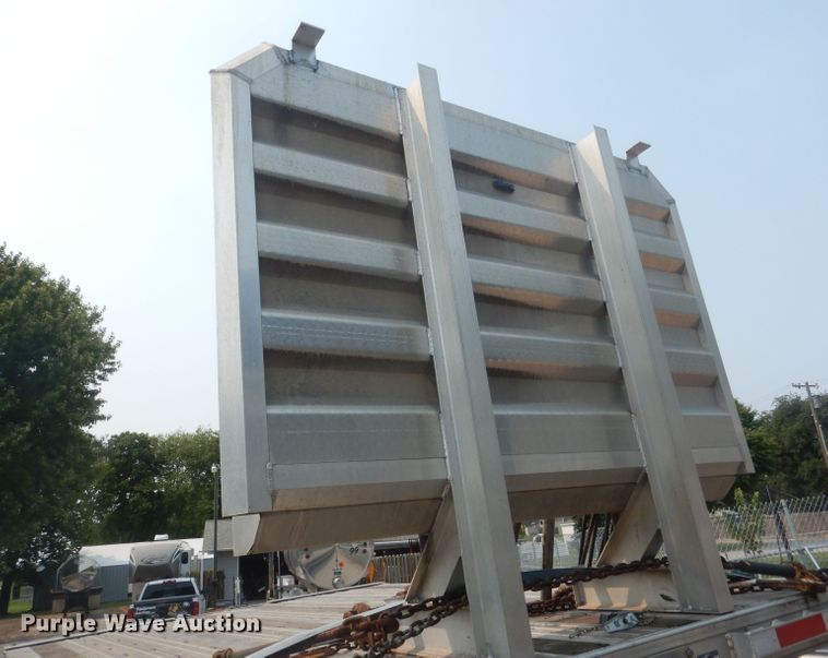 image for item HU9279 2013 Wilson AD 1080  drop deck trailer