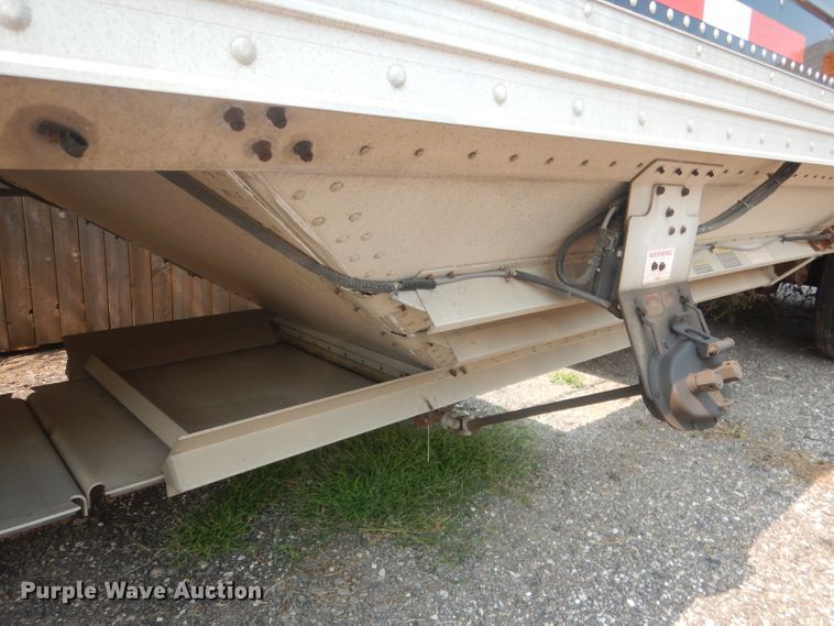 image for item HU9280 2014 Timpte 4328  grain trailer
